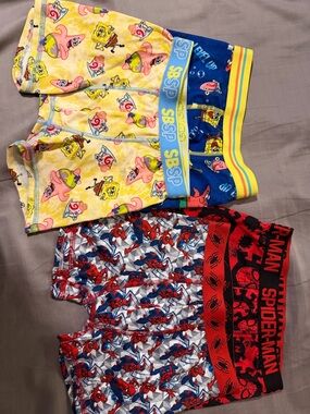 Boys Boxer Briefs size medium (8) 4 pairs